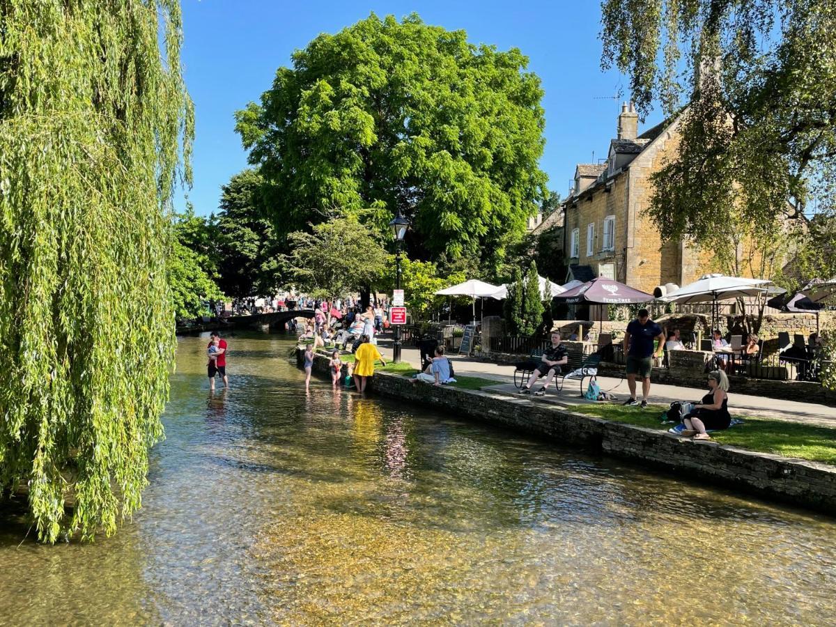 Lavender Lodge Bourton Екстериор снимка