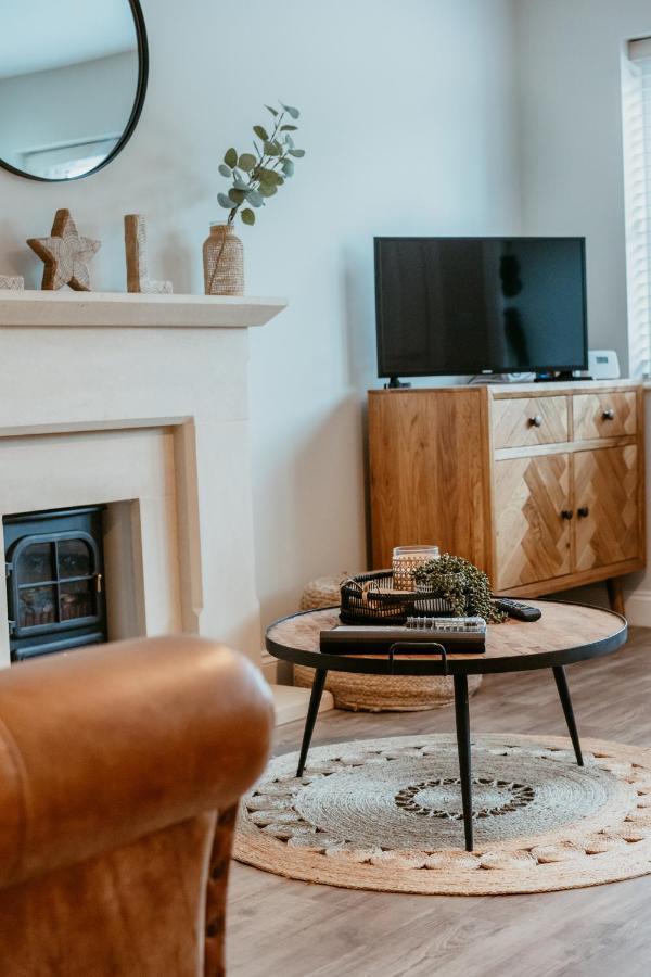 Lavender Lodge Bourton Екстериор снимка