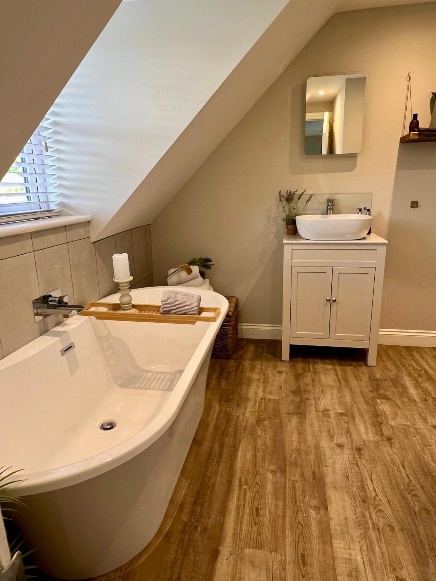 Lavender Lodge Bourton Екстериор снимка
