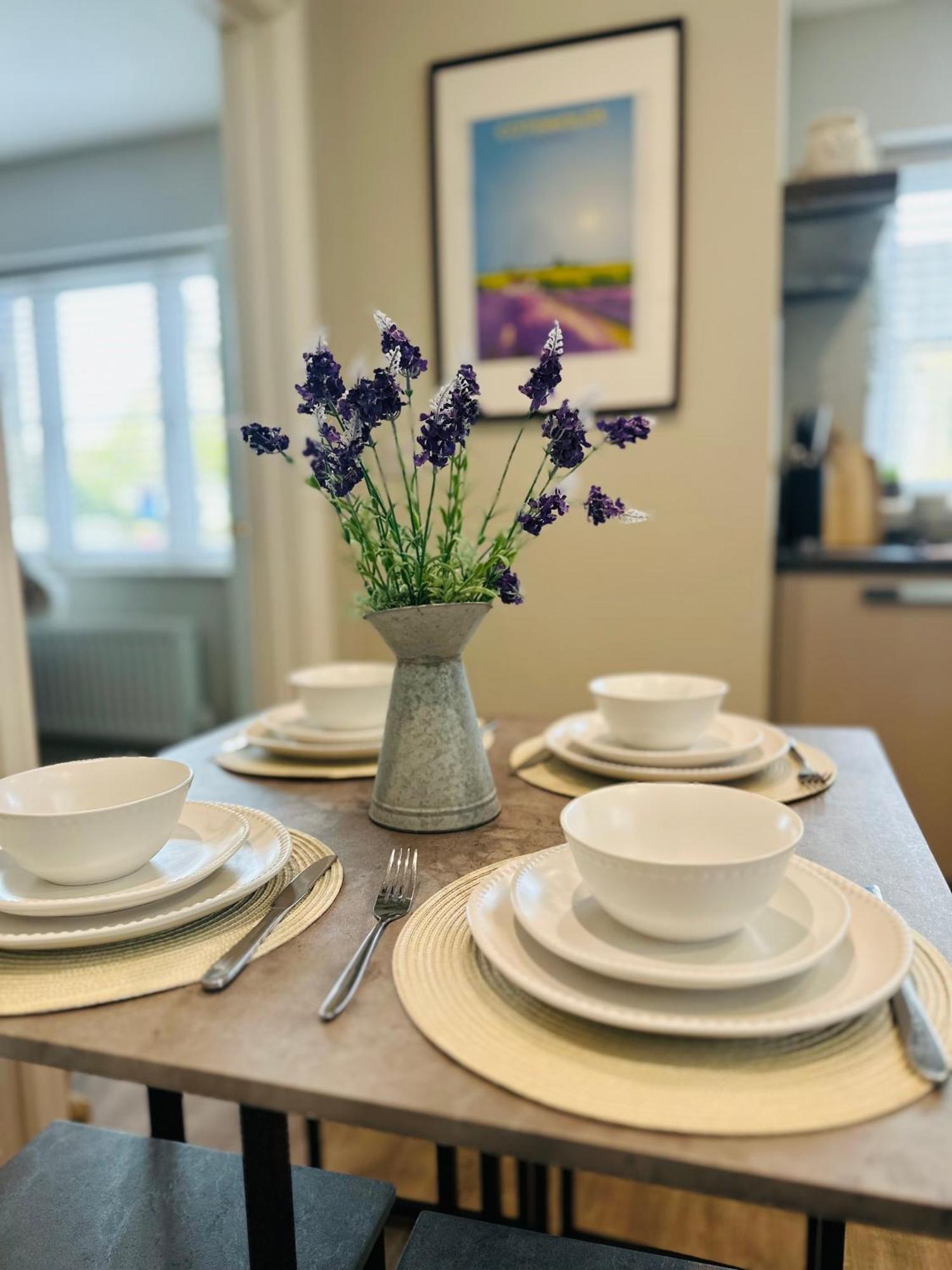 Lavender Lodge Bourton Екстериор снимка